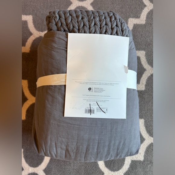 Casaluna Hand-Knit bed throw - Dark Gray NWT - Picture 7 of 8